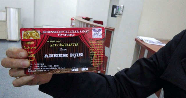 Bedensel Engelliler için Tiyatro Düzenliyoruz Diyerek Yüzlerce Kişiyi Dolandırdılar