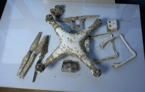 3 Yıl Sonra Ağlara Takılan ‘Drone’daki Görüntülerini Kurtardı