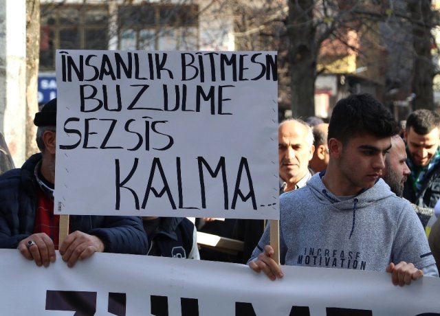 Rize’de Doğu Türkistan Protestosu