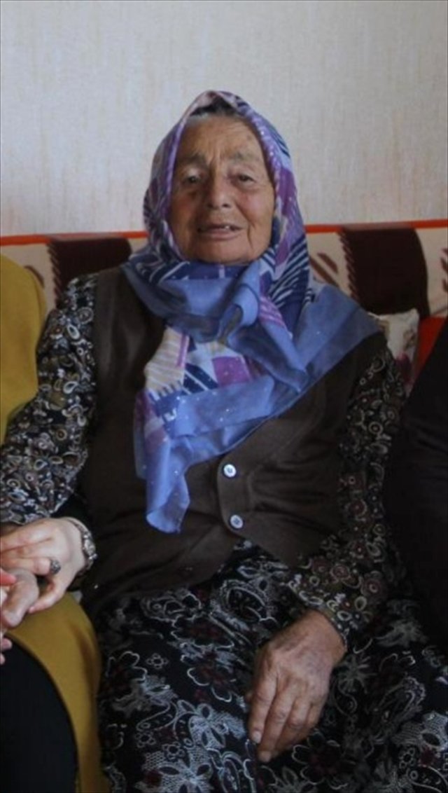 Şehit Annesi Trafik Kazasında Hayatını Kaybetti