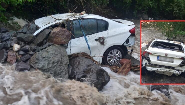 Artvin’de araba taşan dereye kapıldı