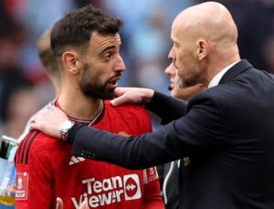 Bruno Fernandes Erik deri Hag masraf gitmez paylaştı