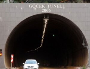 Fiyatsız olacağı söylenen tünelin geçiş fiyatına üçüncü sefer artırım yapıldı