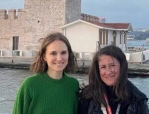 Oscar’lı oyuncu Natalie Portman İstanbul’da
