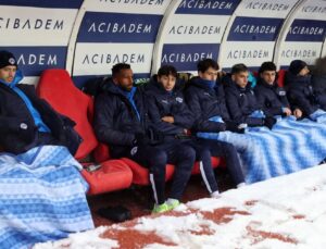 Sivasspor Kasımpaşa maçında çay molası teklifi