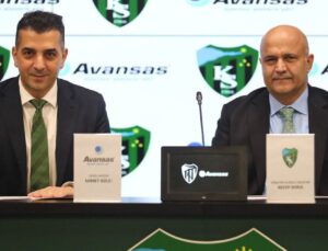 Kocaelispor’da imza atıldı. Bandırmaspor maçında başladı
