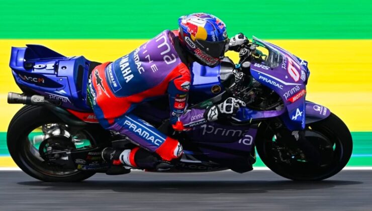 Toprak Razgatlıoğlu yolda kaldı