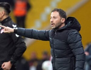 Fenerbahçe’de 4 gollü galibiyetin akabinde Tedesco soyunma odasında uyardı