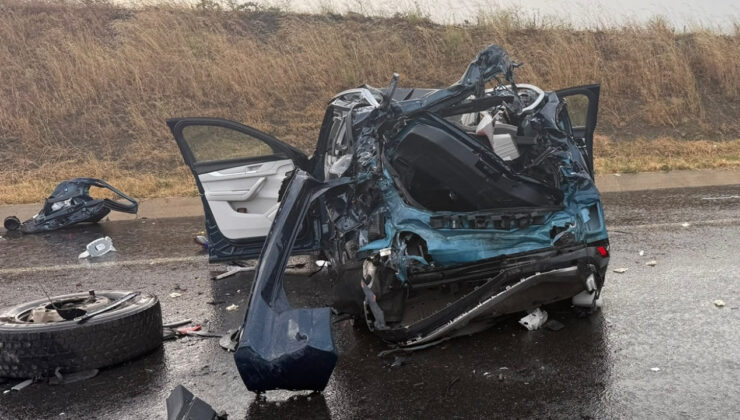 Çanakkale’de facia kaza: 2 meyyit 2 ağır yaralı
