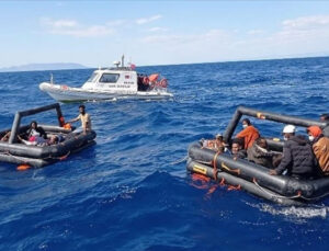 İzmir’de 19 sistemsiz göçmen yakalandı, 11 göçmen kurtarıldı