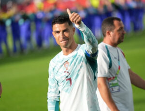 Ronaldo golü atıp tarihe geçti: Berbat haberi kız kardeşi verdi